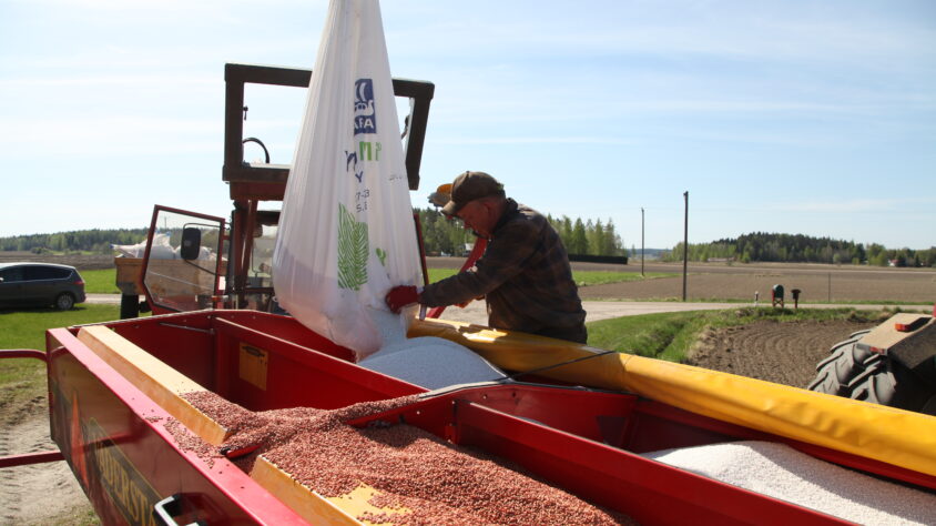 kylvökoneen täyttö