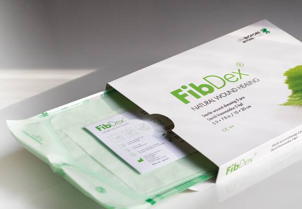 UPM_AR19_Our-businesses_Innovation_FibDex-package-dark-background_300dpi_CMYK
