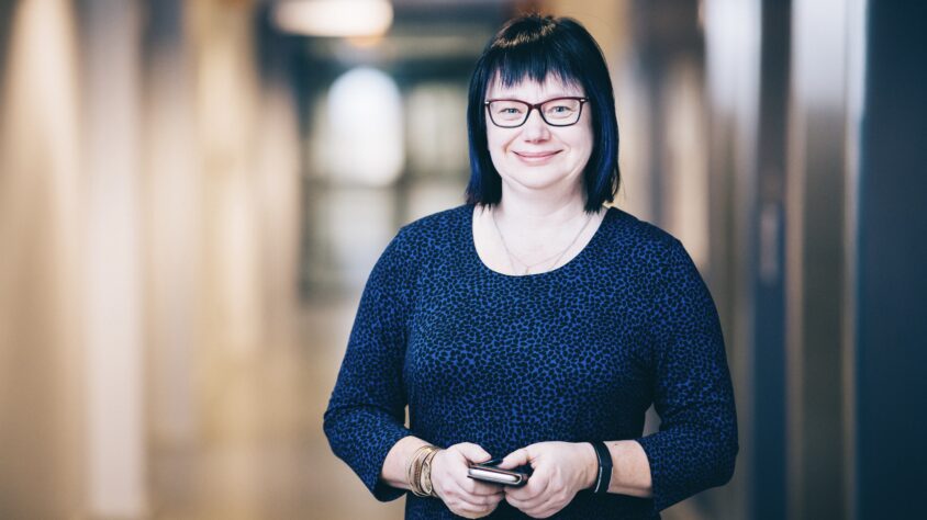 Minna Profiilikuva_väri