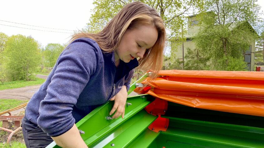 9B17817E-CB4E-4CA1-A01E-23A612E13018