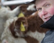 2F572A49-1456-478C-A3A3-ECAAF4408E6E