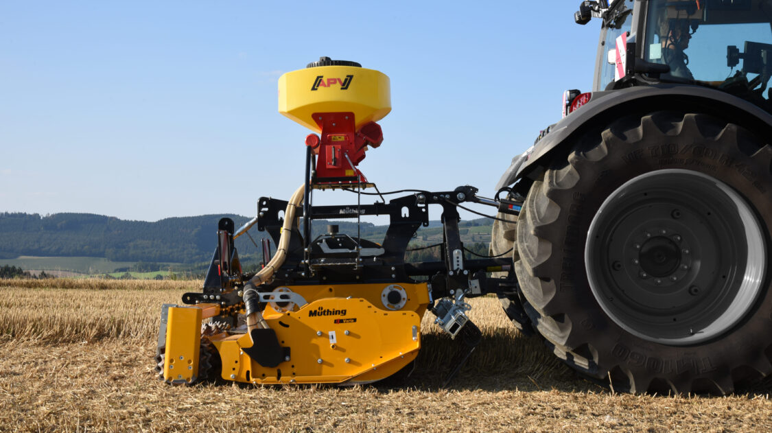 Seitenansicht Müthing COVERSEEDER