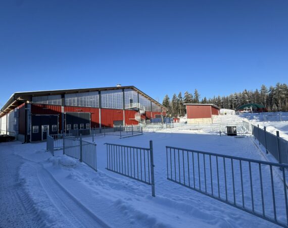 luken_uusi_navetta_ulkokuva