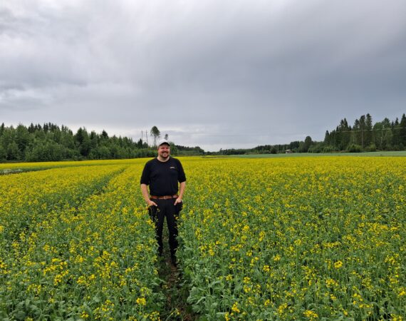Korvola Mika artikkelikuva